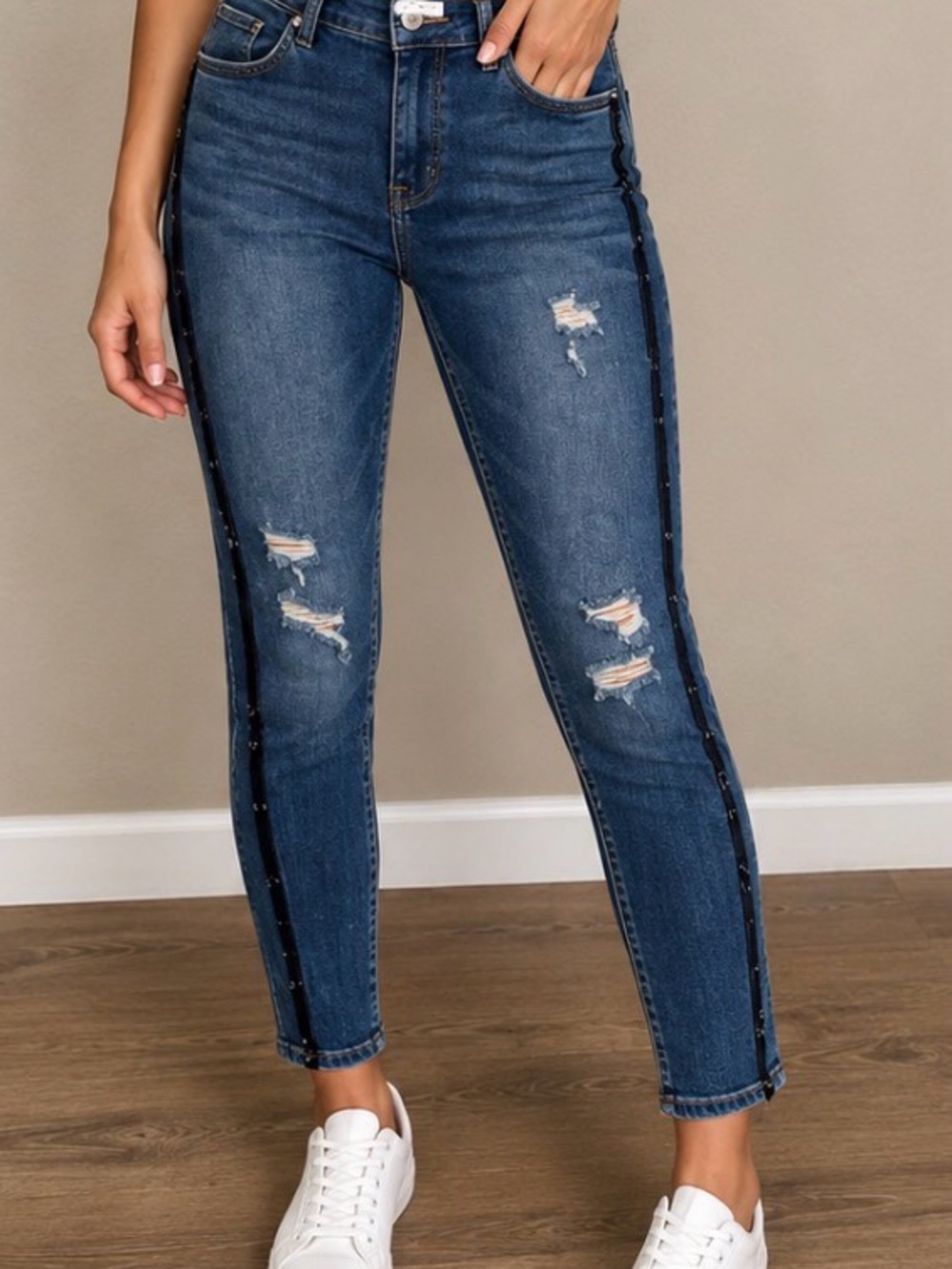 Zara Jeans Z1975 Denim Distressed Black Beaded Stripe Sparkle Embellished Skinny